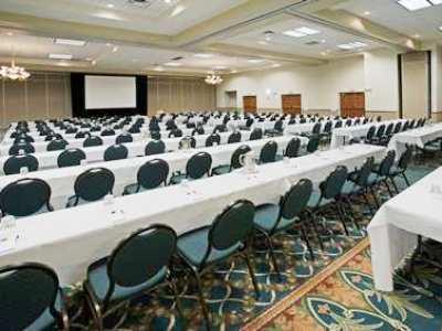 Hilton Garden 3*